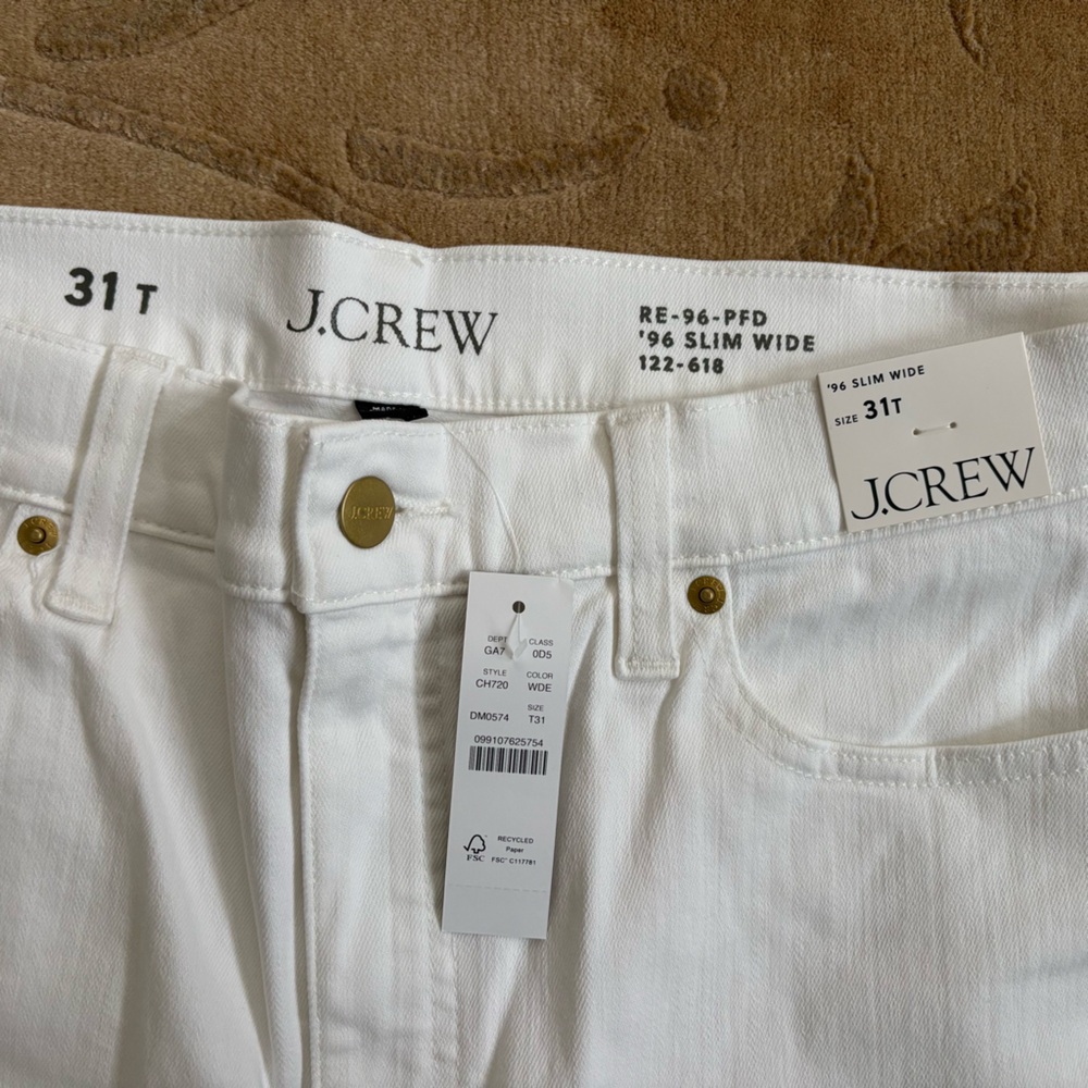 NWT, Tall J Crew White Slim Wide Leg Jeans w/ Raw Hem. Size 31 Tall, 30” inseam - Picture 9 of 12